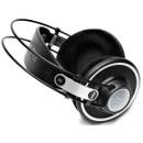 AKG K702
