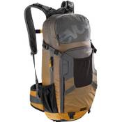 EVOC FR ENDURO 16 Protektor Rucksack Vergleich