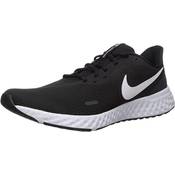 Nike Revolution 5 Vergleich