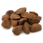 Tali Paranüsse in der Schale