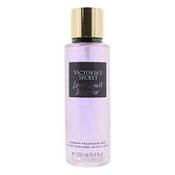 Victoria's Secret Love Spell Vergleich