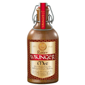 Wikinger Met Roter Honigwein im Tonkrug Vergleich