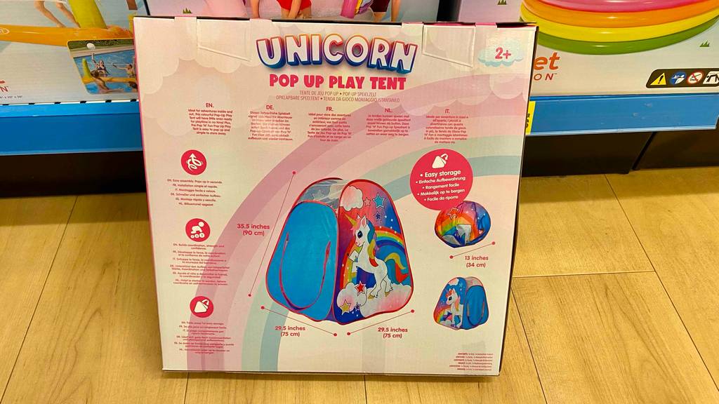 Spielzelt im Test: Rückseite der Originalverpackung.