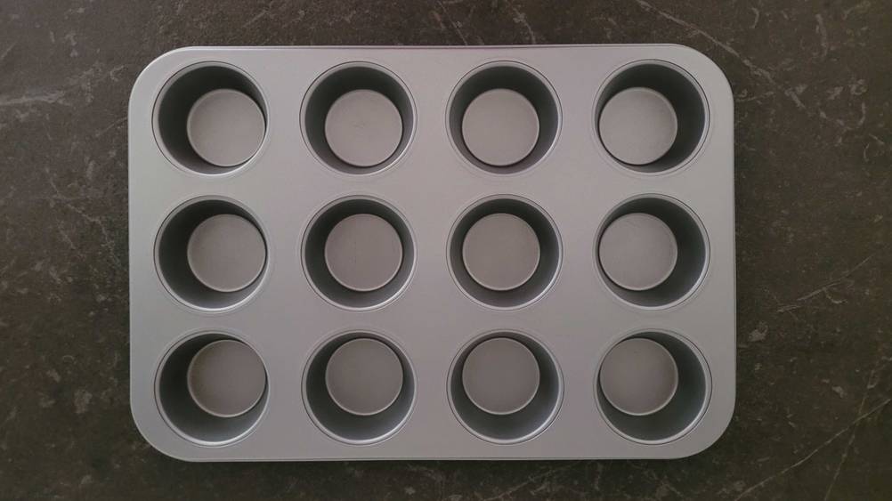 Eine getestete Muffinform von oben.