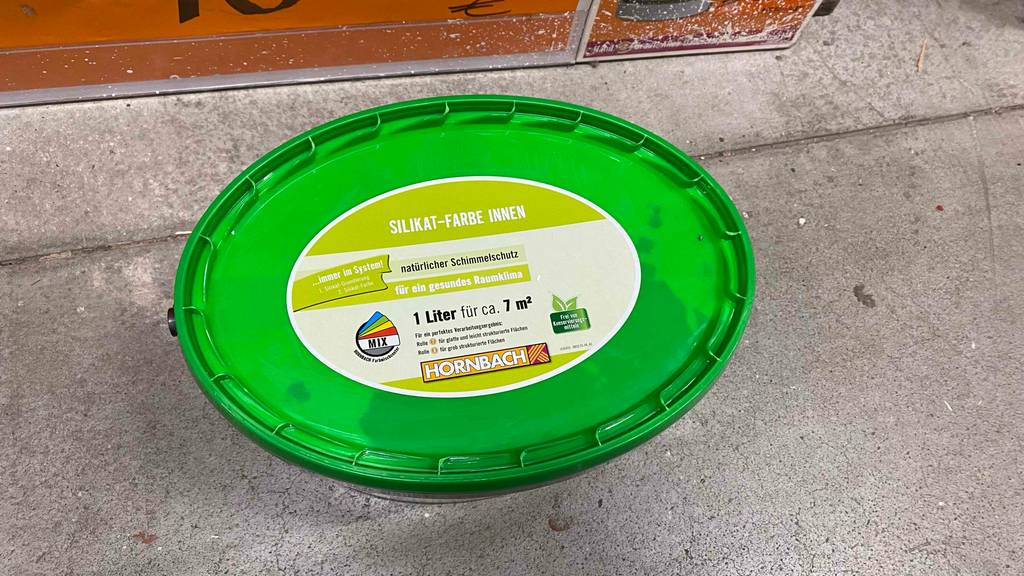 Silikat-Innenfarben im Test: Oberseite des Deckels von der Silikat-Innenfarbe.