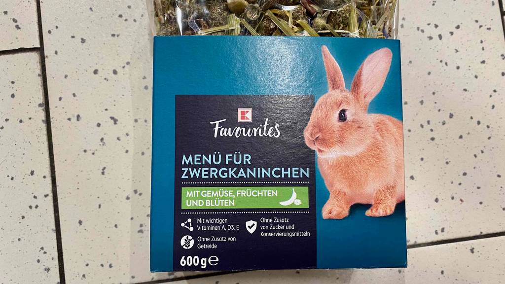 Kaninchenfutter im Test: Verpackung von Kaninchenfutter der Marke Favourites