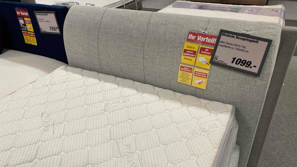 Boxspringbett-120x200 getestet: der Kopfteil eines Boxspringbettes im Fokus.