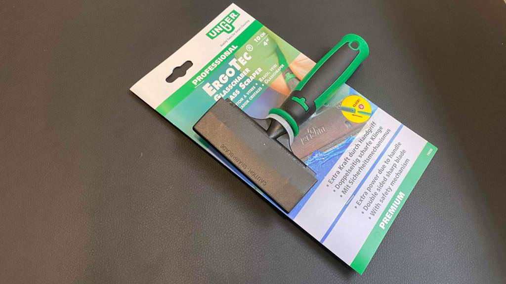 Glasschaber im Test: Glasschaber ist Originalverpackt.