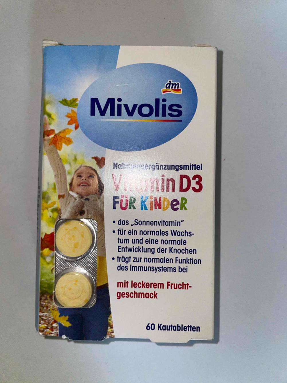 Kindervitamin-Verpackung in Nahaufnahme