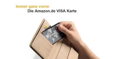 eine Amazon.de Vida Karte wird in ein Portmonee gesteckt