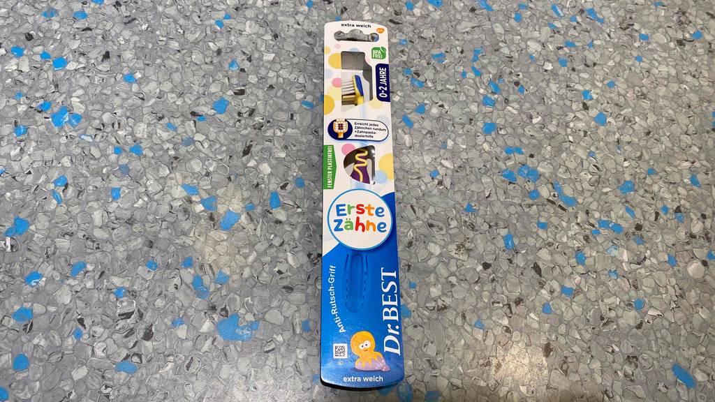 Baby-Zahnbürste-Test: verschweißtes Einerpack liegend, Erste Zähne von Dr. Best,