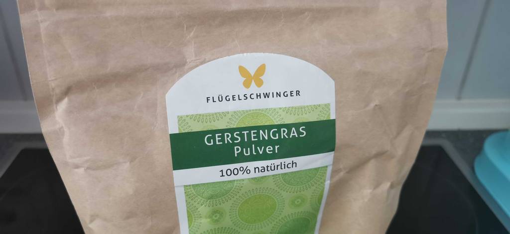 Flügelschwinger Gerstengras-Pulver Verpackung von der Vorderseite