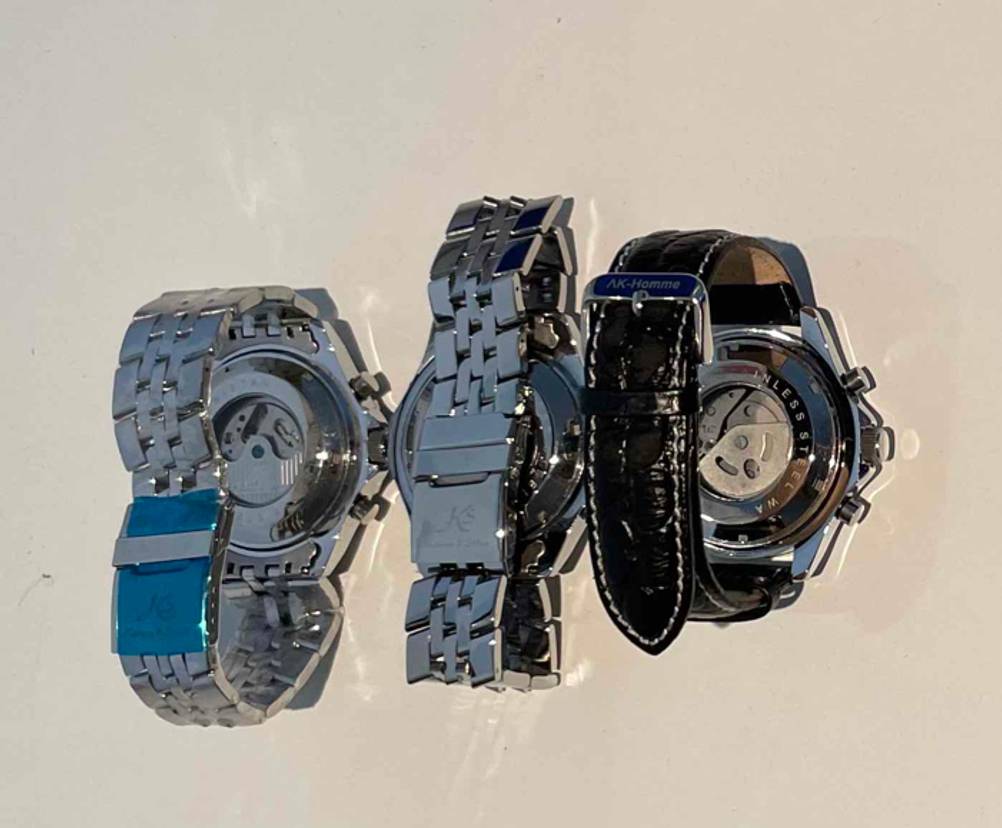 Automatikuhren getestet: mehrere Automatikuhren mit Blick auf die Armbänder.