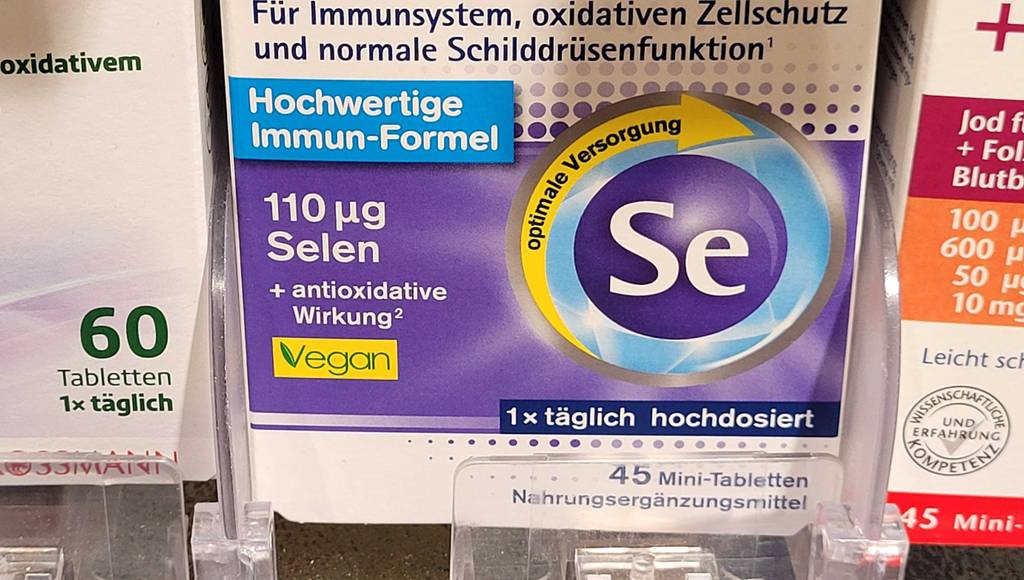 Unterer Teil des getesteten Selens mit Infos zum Produkt.