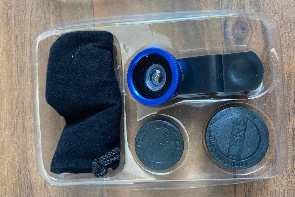 Fisheye Objektiv im Test: Packungsinhalt Objektiv und Zubehör