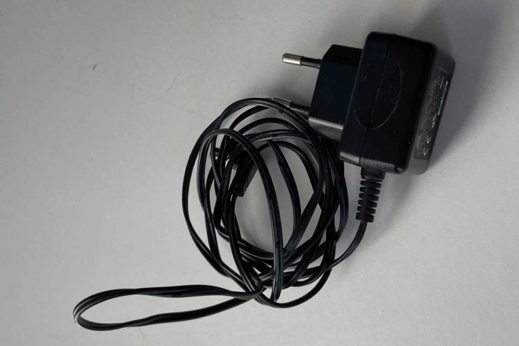 Kabel für den getesteten Uhrenbeweger