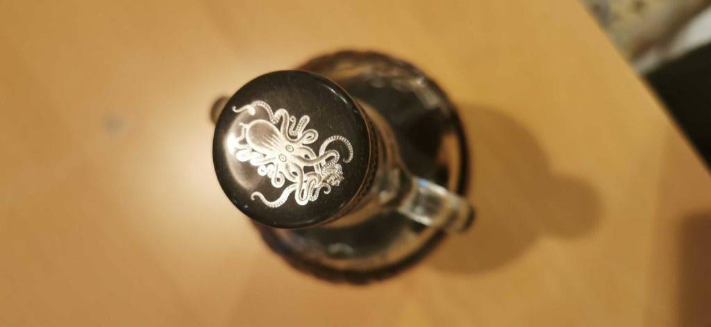 Flaschenverschluss von Rum.