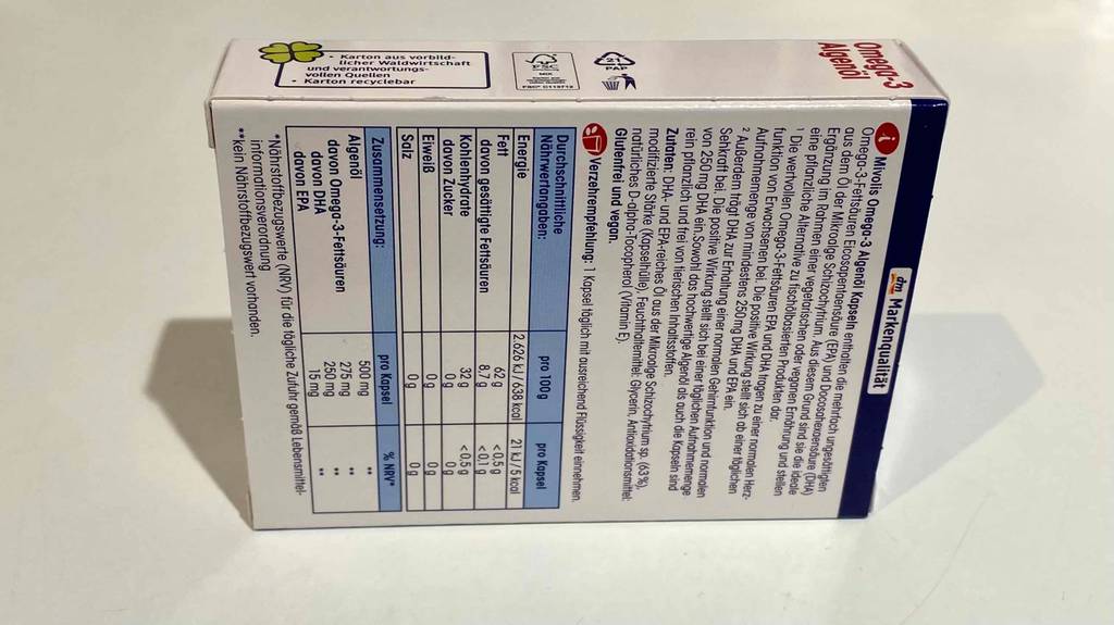 Algenöl im Test: Originalverpackung von der Rückseite gezeigt