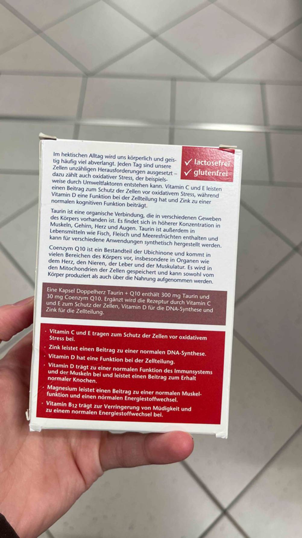 Taurin-Test: Die Rückseite der Verpackung, mit verschiedenen Informationen zum Produkt.