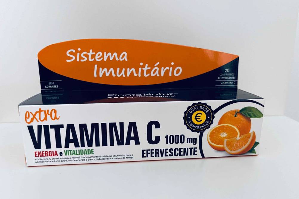 Vitamin-C im Test: Eine Packung Vitamin C auf einer hellen Oberfläche