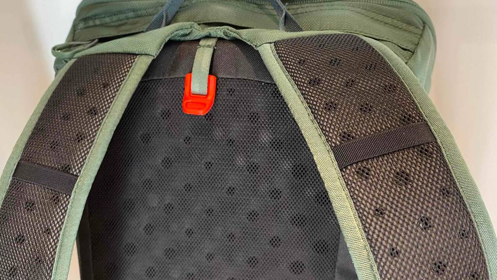 Schultergurte von Rucksack.