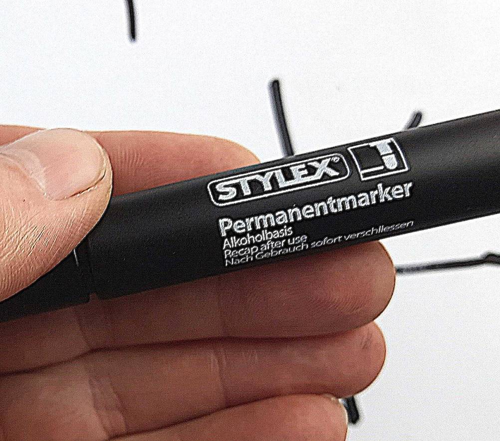 Der getestete Permanent-Marker in Nahaufnahme.
