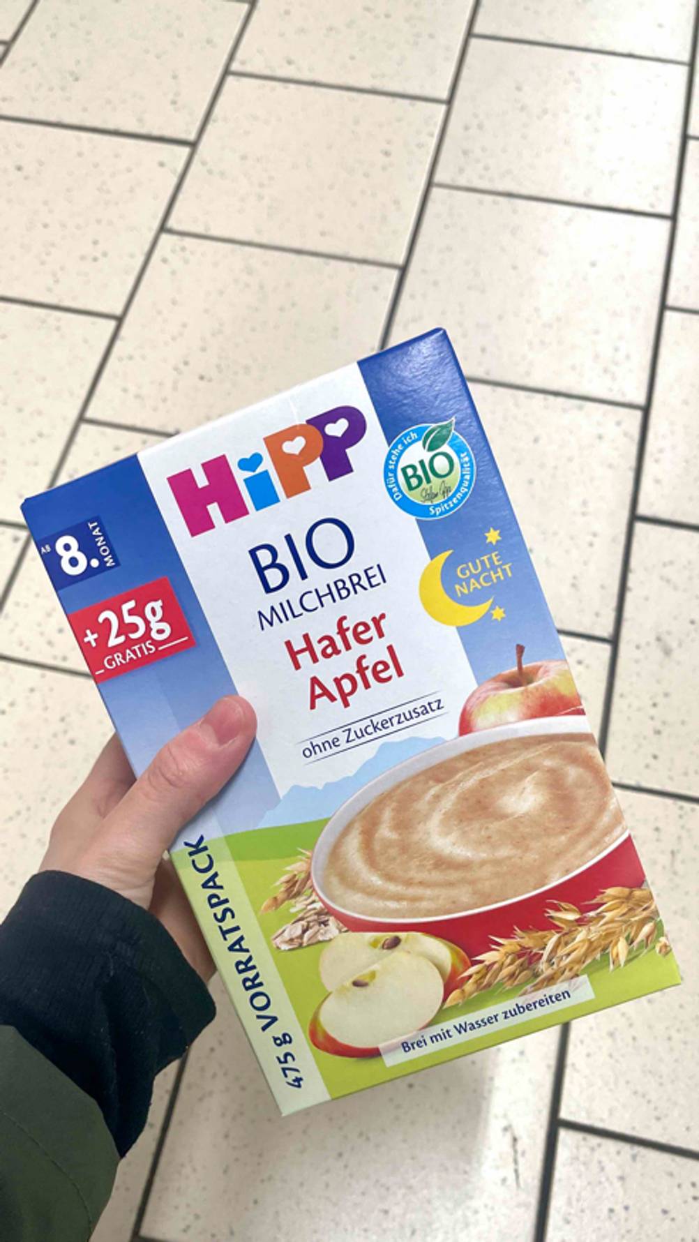 Getreide-Obst-Brei-Test: Der Hafer-Apfel-Brei von Hipp ab dem 8. Monat in Bio-Qualität.