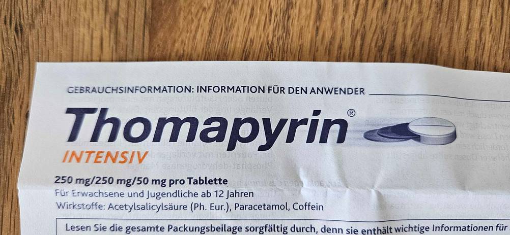 Im Test: Nahaufnahme Logo auf Beipackzettel.