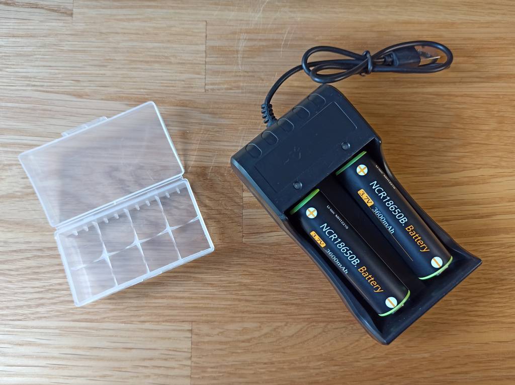 abtter-3,7V