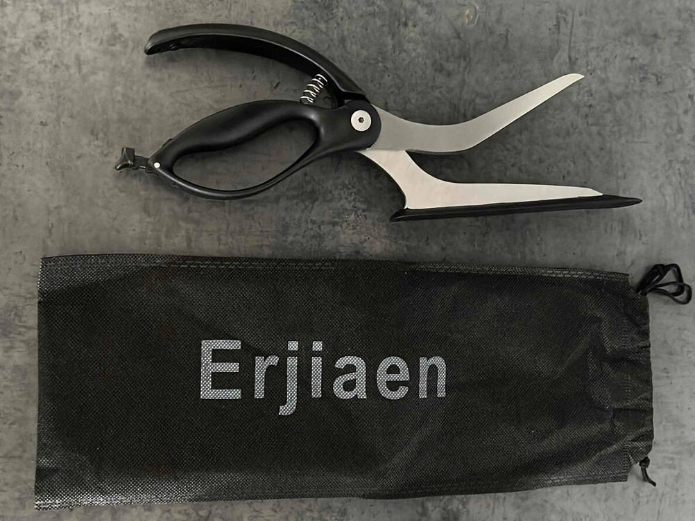 Pizzaschere und Pizzaschneider.