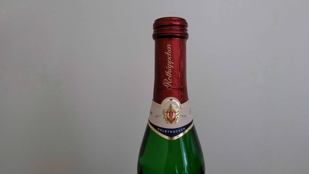 Sekt getestet: Nahaufnahme des Verschlusses.