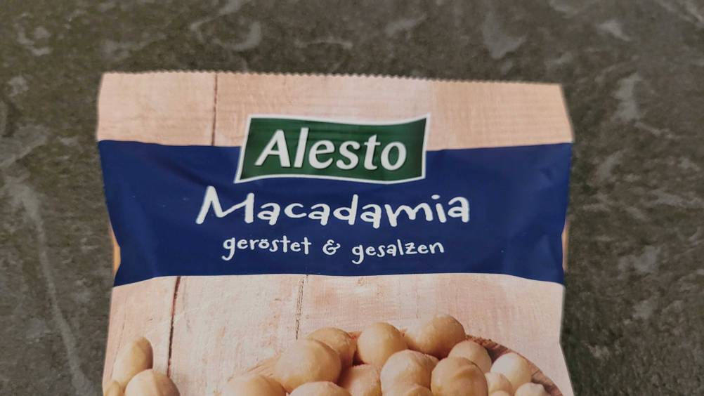 Macadamia-Nüsse getestet: Eine Packung in Nahaufnahme auf das Logo