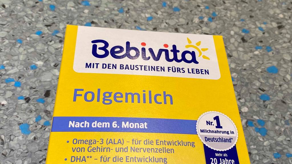 Folgemilch im Test: Oberer Teil von Verpackung Bebivita Folgemilch - Hinweis: Nach dem 6. Monat.