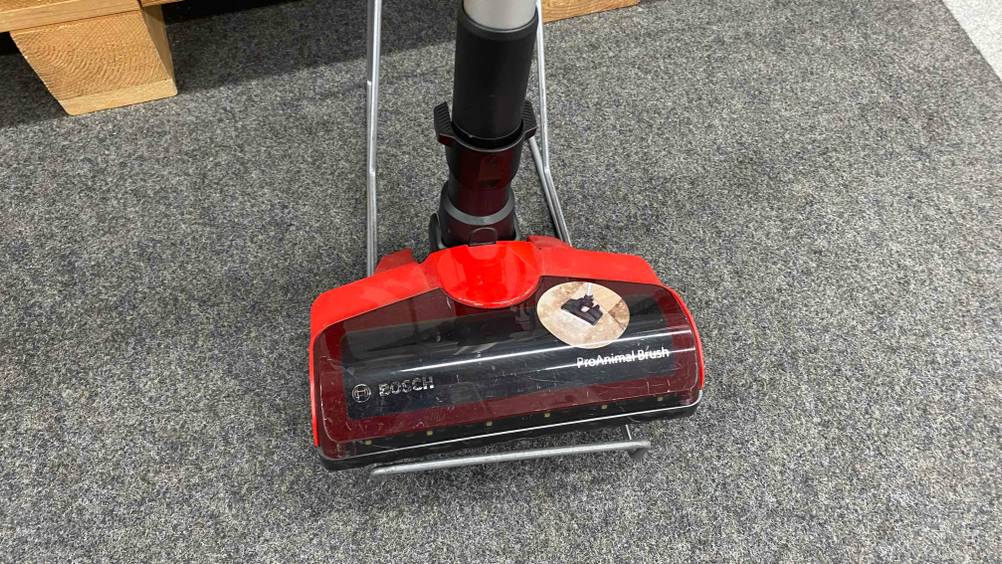 Unterer Teil des getesteten Bosch-Akku-Staubsauger.