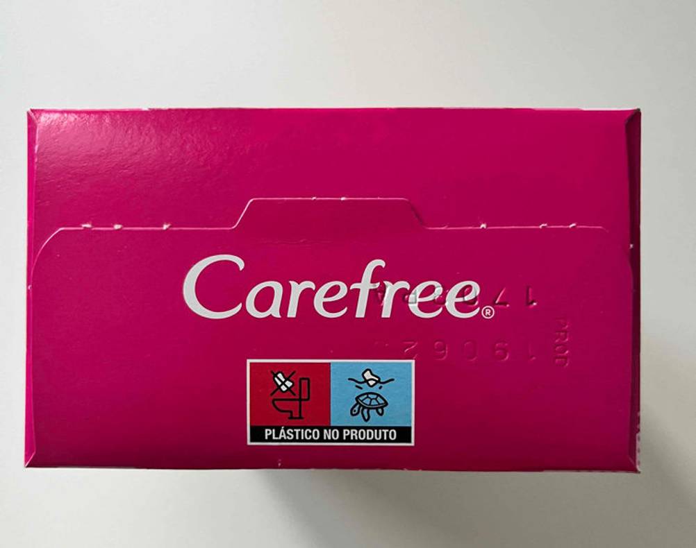 Slipeinlagen getestet: vereschlossene Verpackung Slipeinlagen von oben ersichtlich.