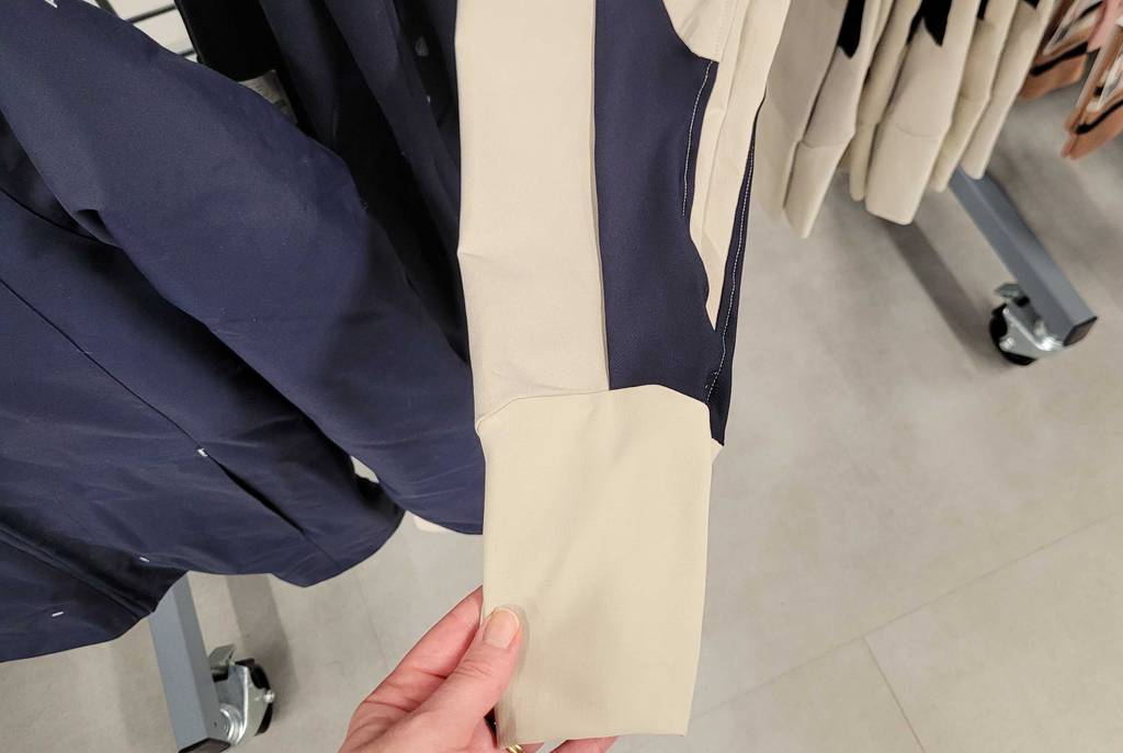 Reithose Kinder Test: Der Beinabschluss der getesteten Kinder-Reithose wird gehalten.