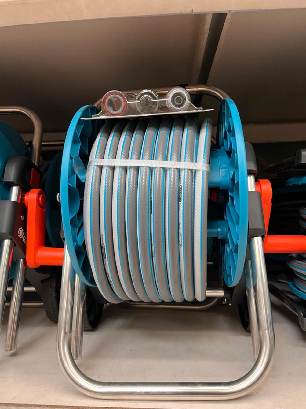 Ganzaufnahme der getesteten Schlauchtrommel von der Marke Gardena