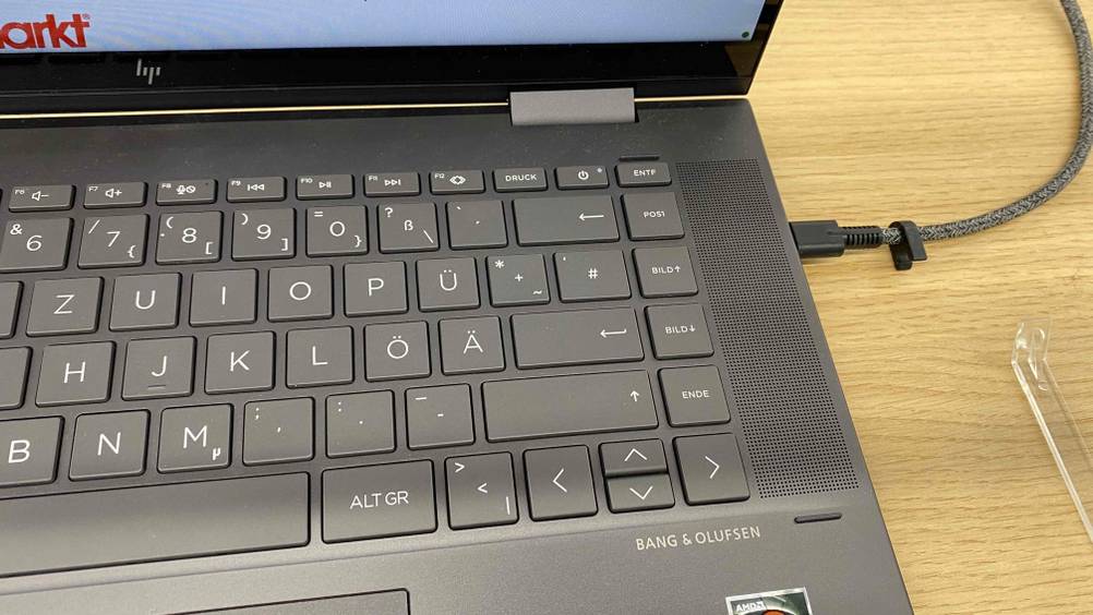 Convertible getestet: Nahaufnahme rechte Seite Tastatur.