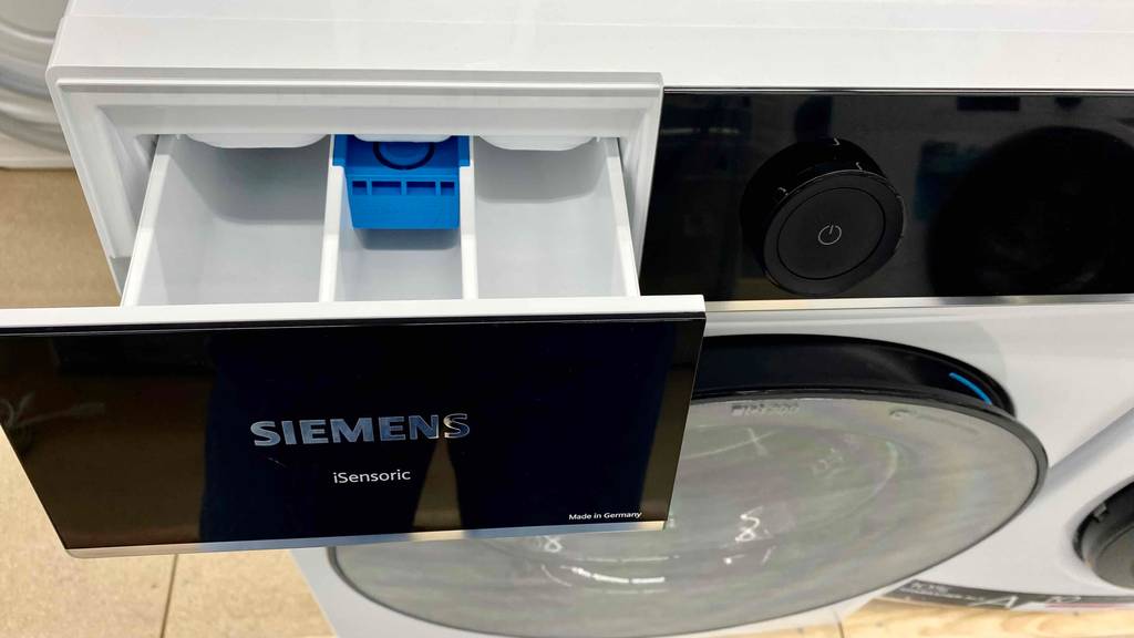 Waschmittelfach einer getesteten Waschmaschine der Marke Siemens