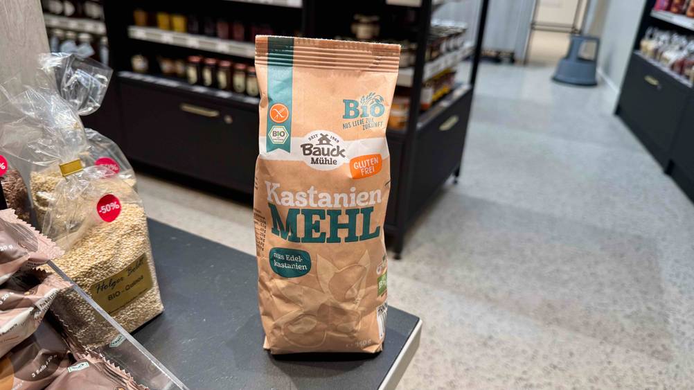 Doie Vorderseite der Verpackung des getesteten Kastanienmehls.