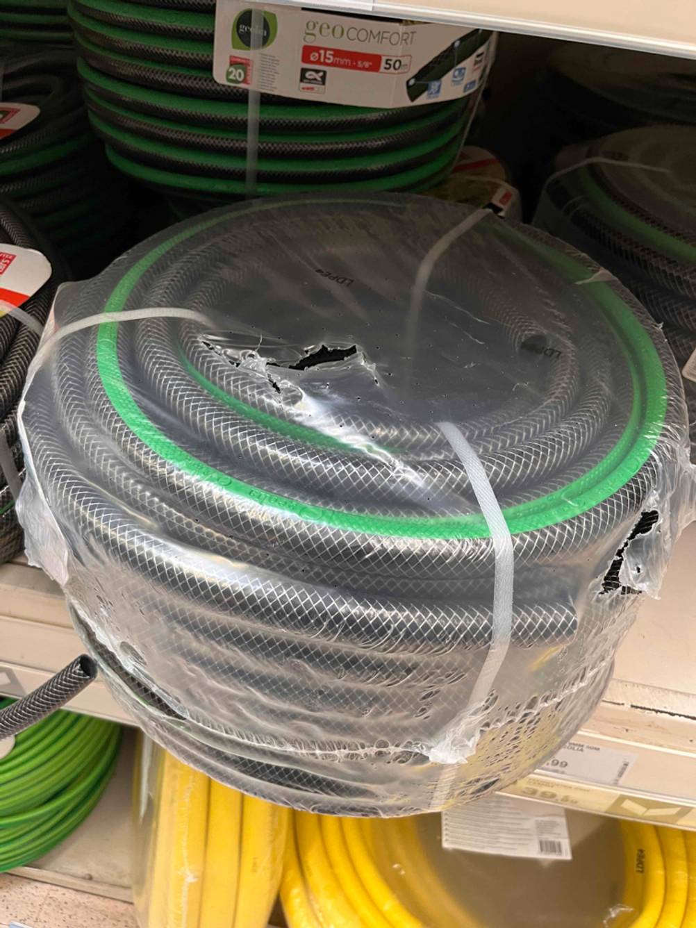 Getesteter Gartenschlauch 3/4 Zoll 50m in der Nahaufnahme