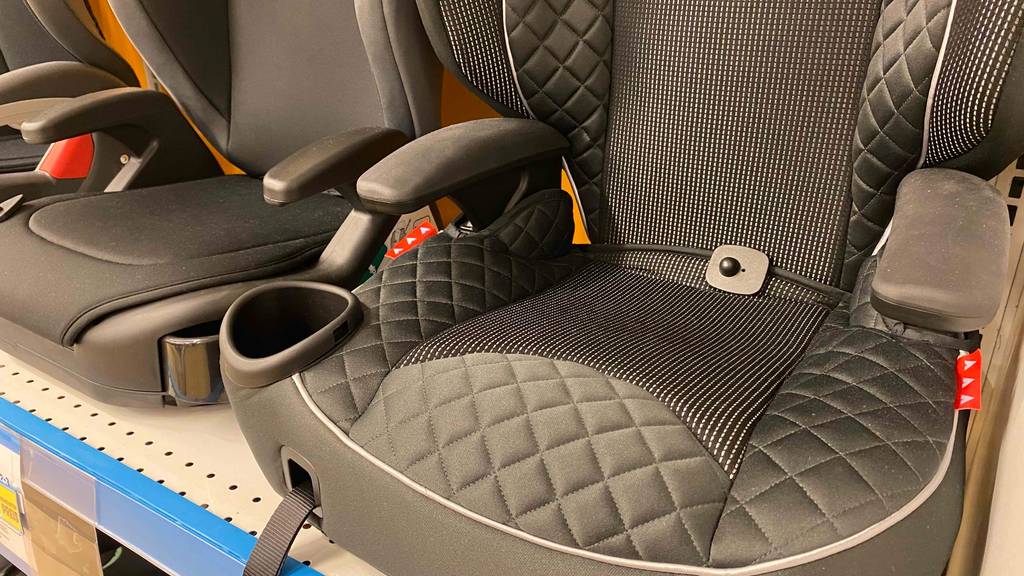 Im Test: Nahaufnahme der Sitzfläche eines Kindersitz ab 4 Jahren.