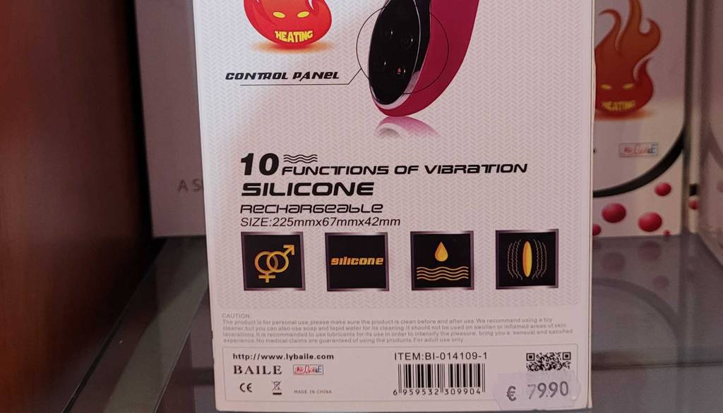 Rabbit-Vibrator getestet: Nahaufnahme der Funktionen auf der Packung.