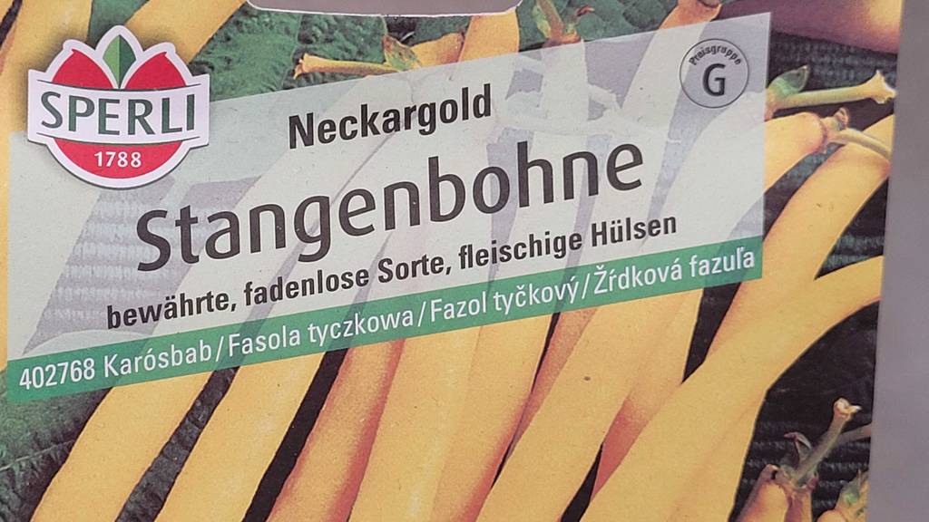 Nahaufnahme der Verpackung der getesteten Stangenbohnen-Samen.