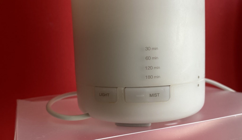 Diffuser getestet: unterer Teil eines Diffuser mit Timereinstellung ersichtlich.