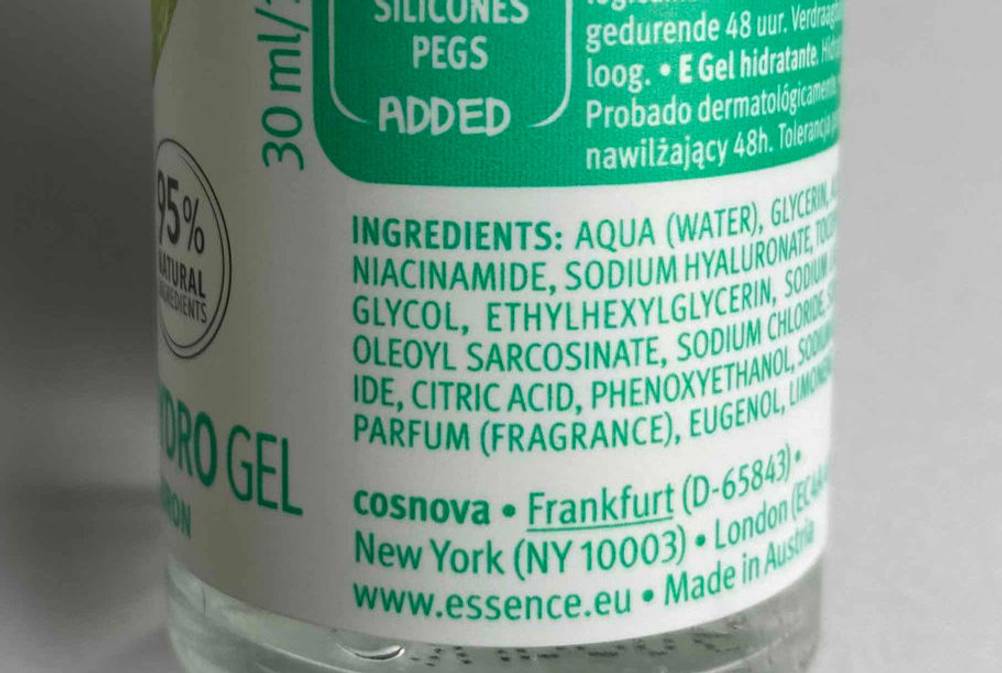 Liegendes Hyaluron-Serum - Informationen zu Inhaltsstoffe.