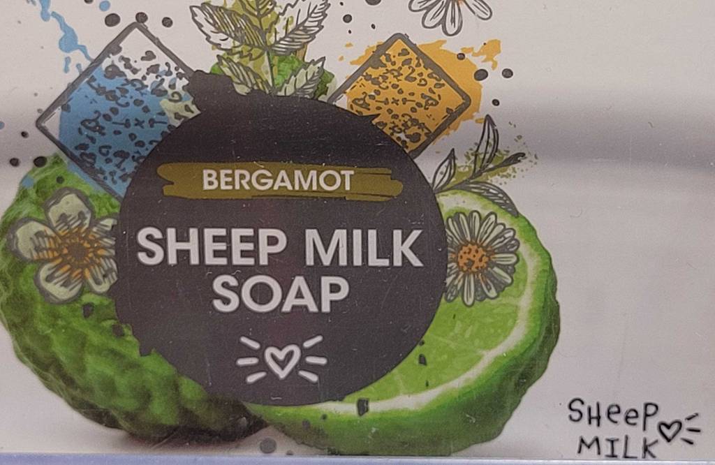 Nahaufnahme der Verpackung von vorn.