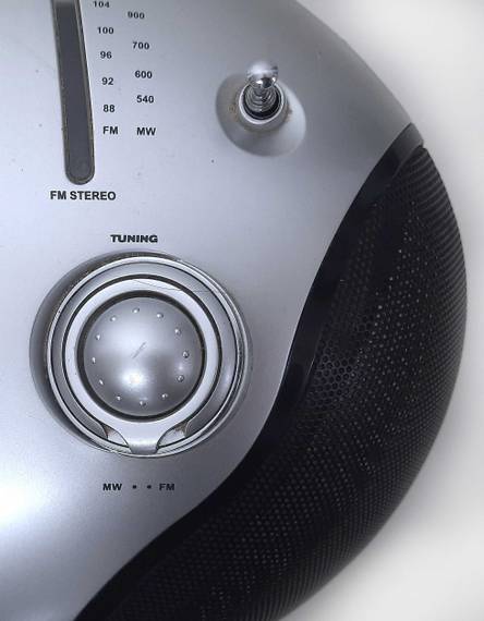 Der Tuning-Regler eines getesteten Kassettenrecorders im Detail. 