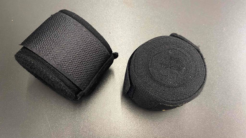 Boxbandagen eingerollt von der Seite und oben