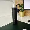 Zu sexhen ist der 720°Dgree Pleasure ToGo Thermobecher der Marke 720°D
